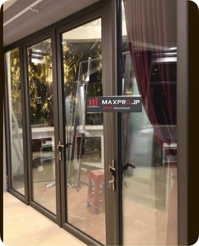 cửa nhôm maxpro